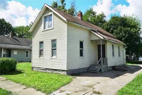 3088 Sawtell, Cleveland, OH 44127