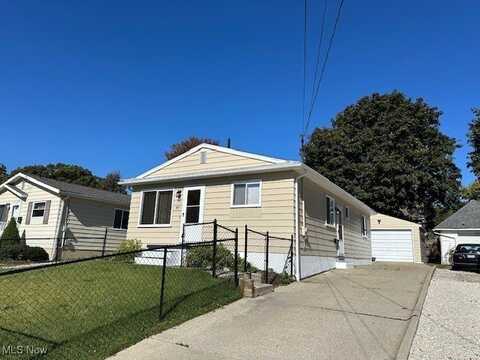 807 Albemarle Avenue, Cuyahoga Falls, OH 44221
