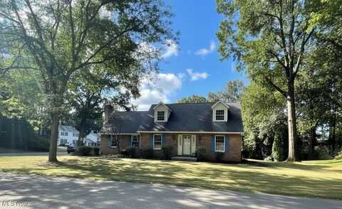 5364 Burlawn Street NW, Canton, OH 44708
