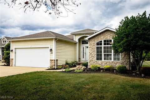 303 Brookpoint Street NW, North Canton, OH 44720