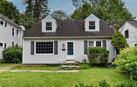 186 Columbus Street, Chagrin Falls, OH 44022