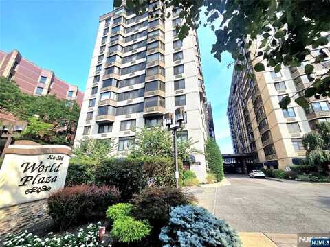 316 Prospect Avenue 8D, Hackensack, NJ 07601