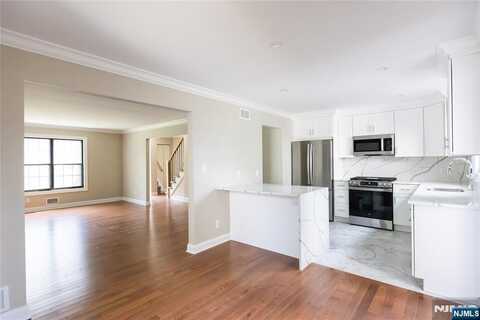 101 Oak Street I-3, Oakland, NJ 07436