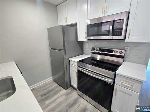 105 State Street 2H, Hackensack, NJ 07601