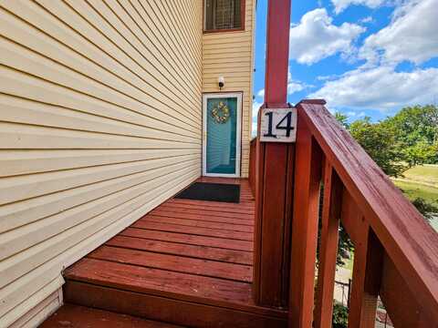 40 Fairway Court, Perry Park, KY 40363