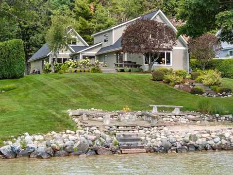 6433 Indian Garden, Petoskey, MI 49770