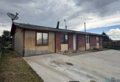 514 Lugar Del Paraiso Street, Las Vegas, NM 87701
