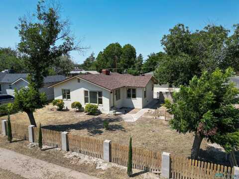 1400 S Lea Avenue, Roswell, NM 88203