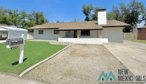 1515 Bryan Circle, Carlsbad, NM 88220