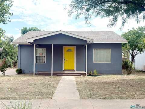 905 W 17th Street, Portales, NM 88139