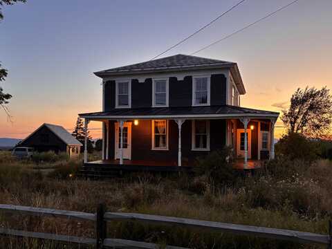 5018 VT Route 22A, Addison, VT 05491