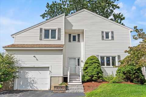 27 Country Hill Road, Nashua, NH 03063