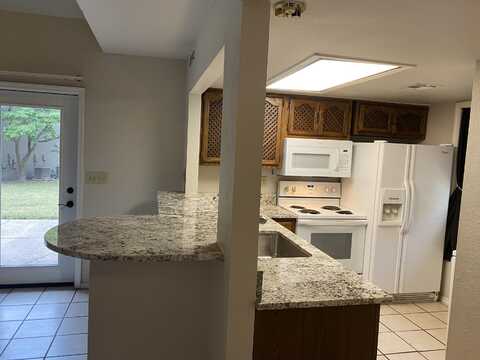 4 Grand Lake Drive, Monkey Island, OK 74331