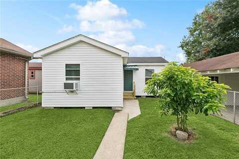 429 1/2 FOS Avenue, Harvey, LA 70058