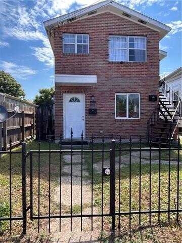 1213 ALVAR Street, New Orleans, LA 70117