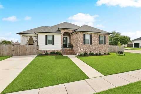 8429 PRINCE Drive, Chalmette, LA 70043