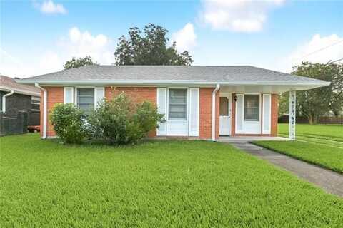 39 W PAMELA Place, Arabi, LA 70032