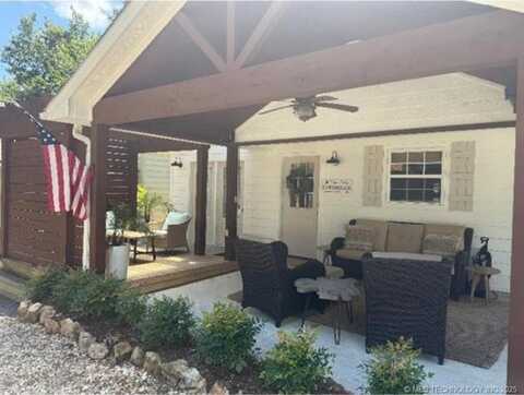 447684 Anchors End Road, Ketchum, OK 74301