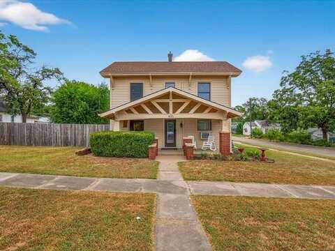 421 E 11th Street, Pawhuska, OK 74056
