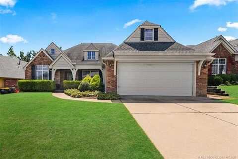 124 W 126th Street S, Jenks, OK 74037