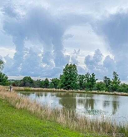 160 E Hwy 31, Quinton, OK 74561