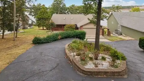 24961 S 638 Road, Grove, OK 74344