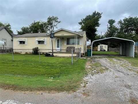 1320 S Water Street, Sapulpa, OK 74066