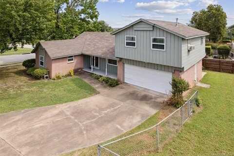 106 S 166th East Avenue, Tulsa, OK 74108