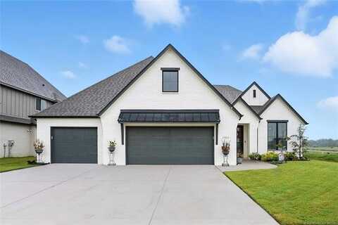 2950 E 146th Place, Bixby, OK 74008