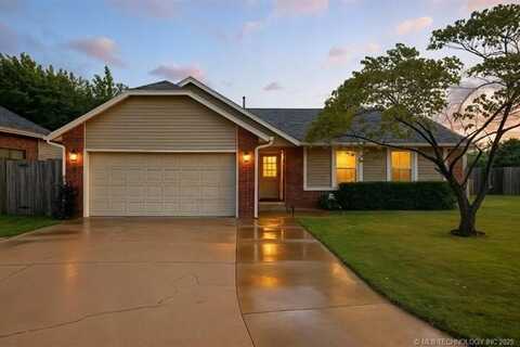 13760 S Maple Street, Glenpool, OK 74033