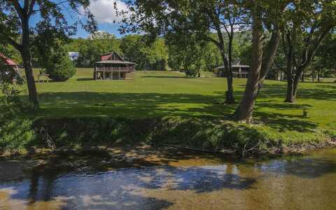 4064 Clarks Ferry Road, Draper, VA 24324
