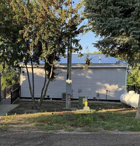 46653 Walkers Place #15, Vermillion, SD 57069