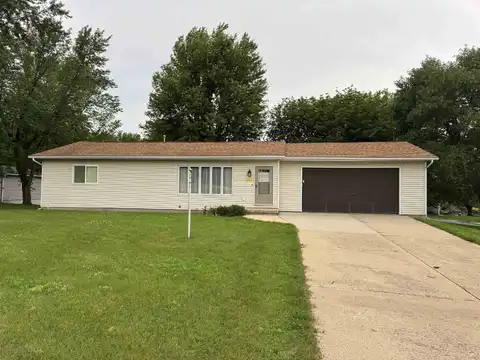 222 Tilden St, Kingsley, IA 51028