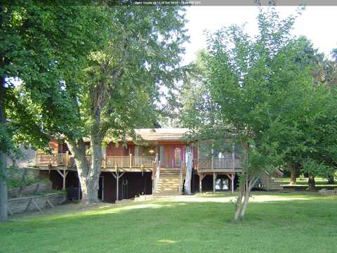 1690 290th Street, Rock Valley, IA 51247