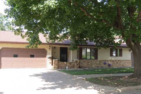 603 2nd Ave. SE, Le Mars, IA 51031