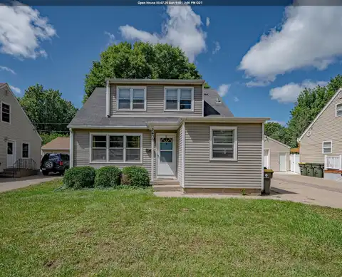 2409 S OLIVE ST, Sioux City, IA 51106