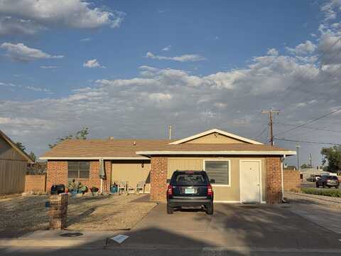 2413 Puerto Rico AVE, Alamogordo, NM 88310