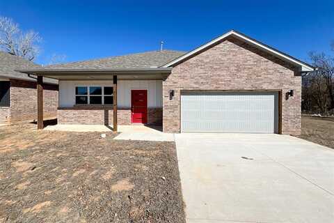 821 Remington Avenue, Jones, OK 73049