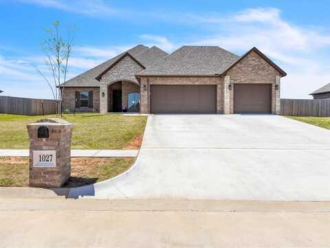 1027 Kimberlin Lane, Tuttle, OK 73089