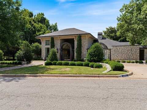 7201 N Country Club Drive, Oklahoma City, OK 73116