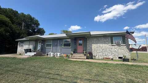 101 NW Monroe St NW Street, Ardmore, OK 73401