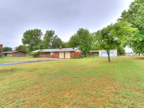 896 CS 2942 Street, Tuttle, OK 73089