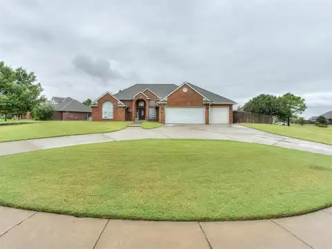 201 Cypress Street, Piedmont, OK 73078