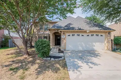 205 Kissimmee Drive, Arlington, TX 76002