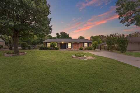 814 Nature Drive, Duncanville, TX 75116