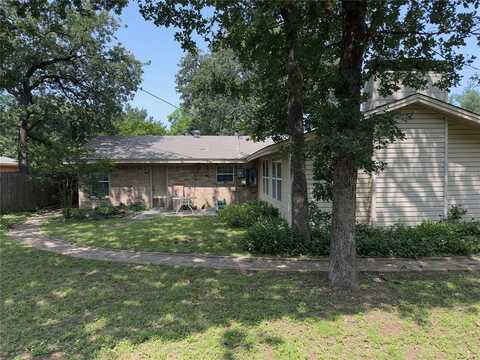 2614 Newton Circle E, Irving, TX 75062