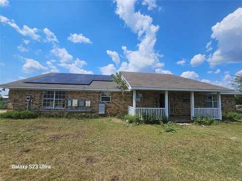 810 Cody Road, Ennis, TX 75119