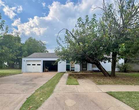 832 Rose Street, Albany, TX 76430