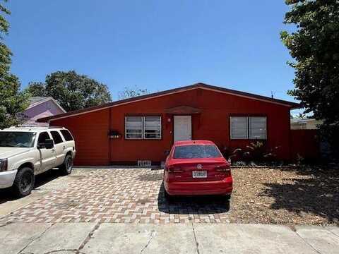 1126 S L St, Lake Worth, FL 33460