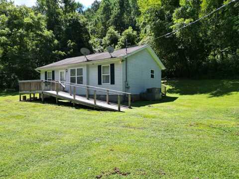 833 Looney Fork Road, Left Hand, WV 25251